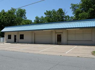 302 N Woods St, Sherman, TX 75092