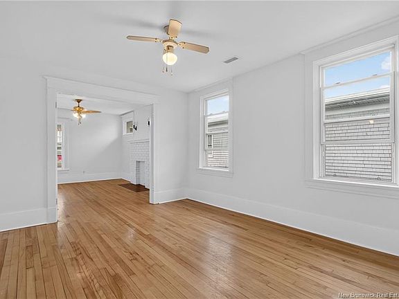 5th image of 114 Bonaccord St #112