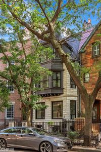1347 N Astor St, Chicago, IL, 60610