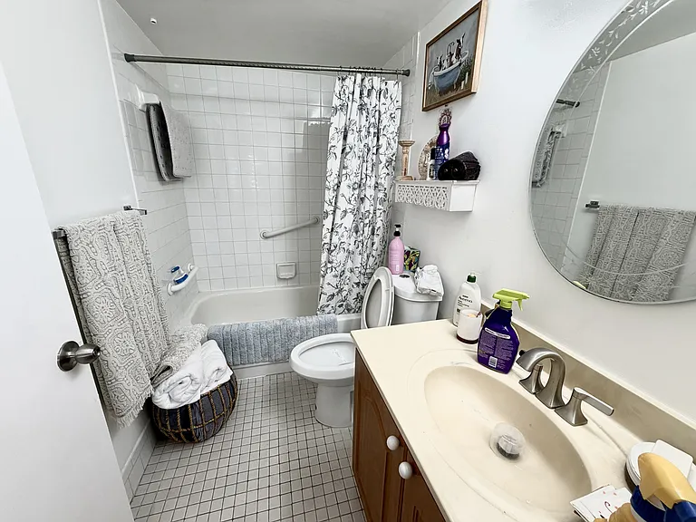650 SW 124th Ter #202 — Photo 17
