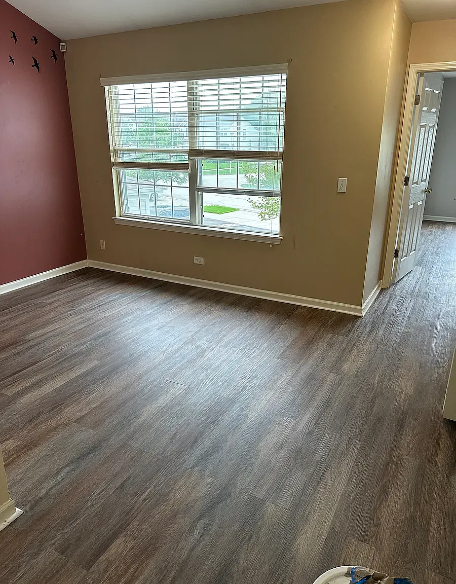 2 bed, 1.5 bath, 1309 sqft, $2,100 — Photo 3