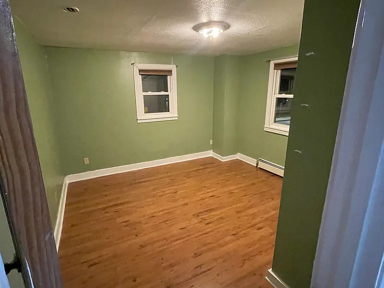 581 E Goundry St #2 — Photo 8