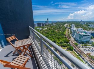 60 SW 13th St APT 3203, Miami, FL 33130