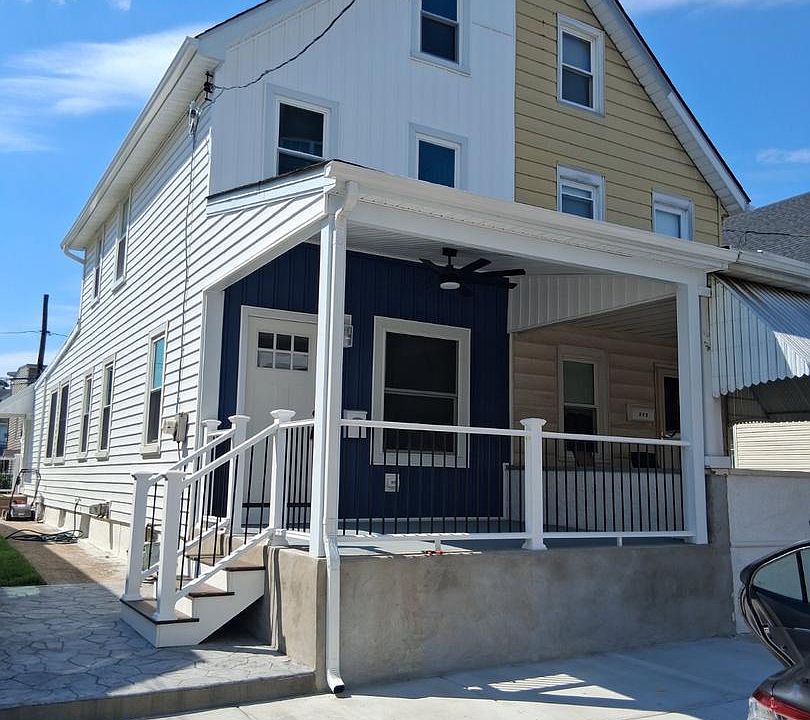 1st image of 426 Logan St