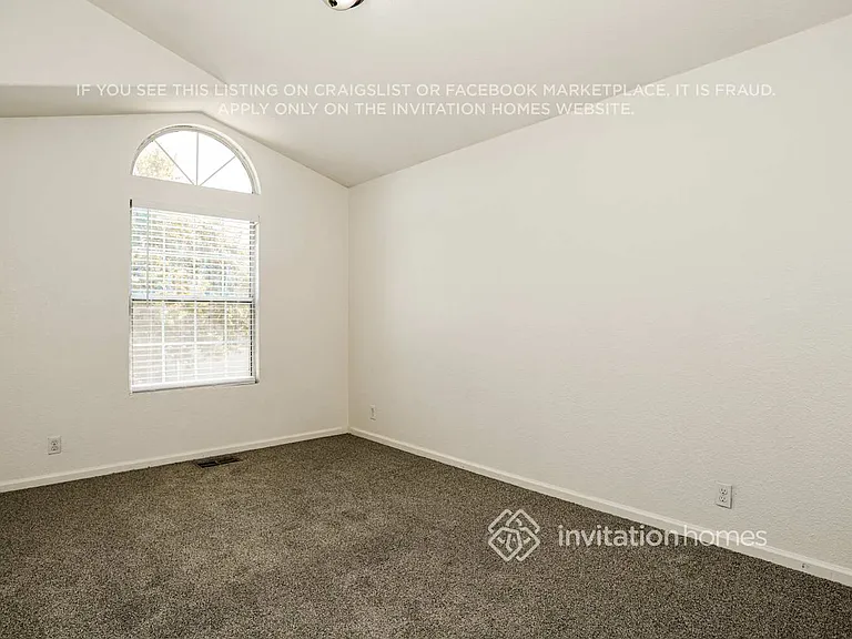 4533 Winter Oak Way — Photo 12