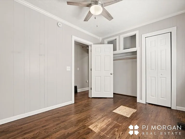 6031 Pine St — Photo 14
