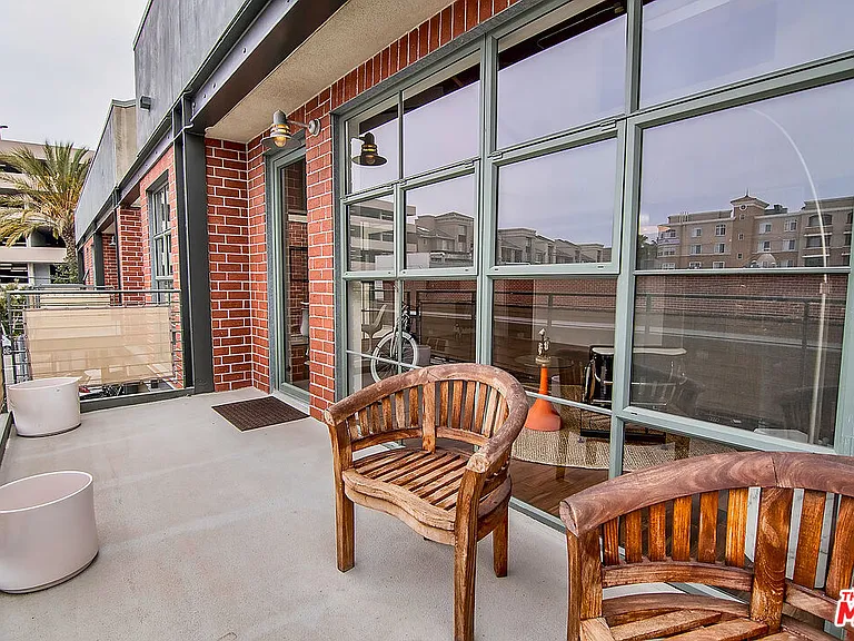 1046 Princeton Dr #205 — Photo 31
