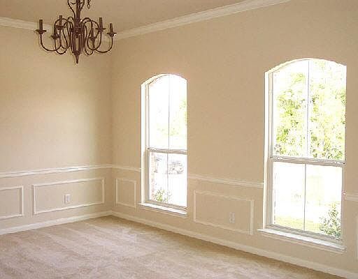 4th image of 8767 LAUREL CANYON
