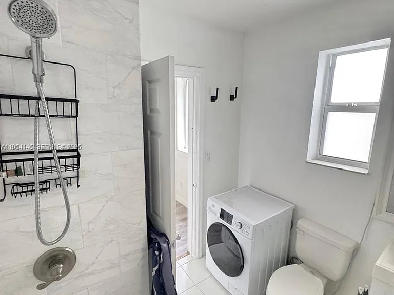 555 NE 70th St #2 — Photo 12