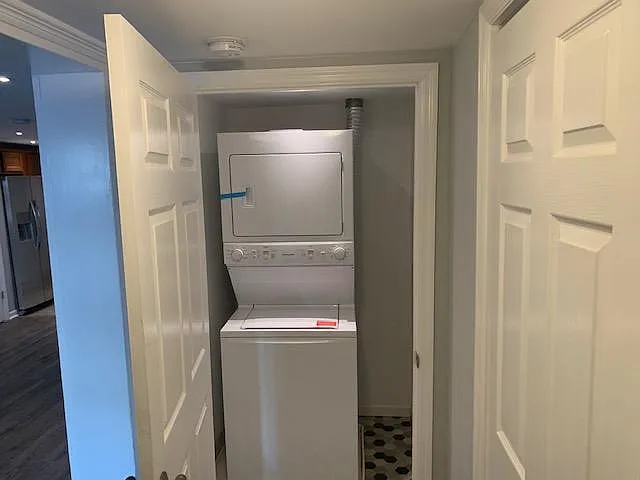 Unit Photo