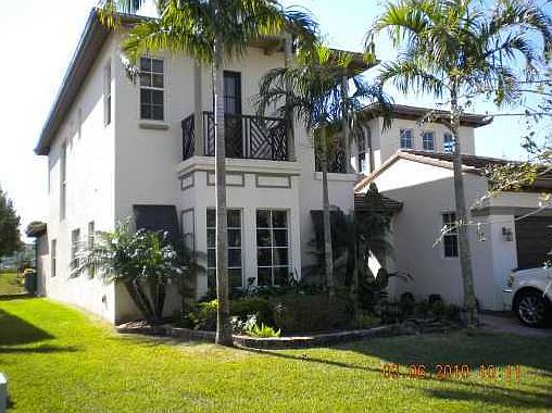 1st image of 11030 NW 78th Pl