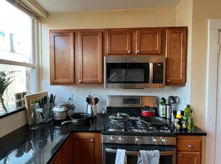 332 Beacon St #2L, Somerville, MA 02143