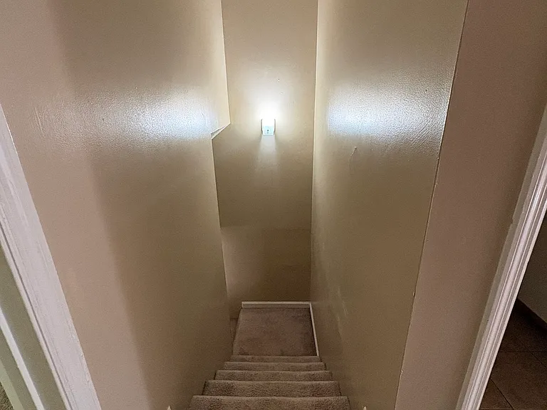 720 Morningside Ln — Photo 10