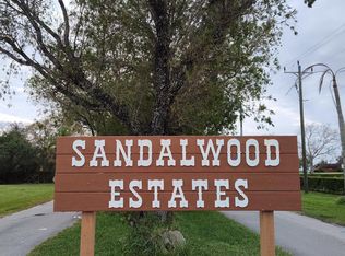 89 Sandalwood Dr, Fort Pierce, FL 34947