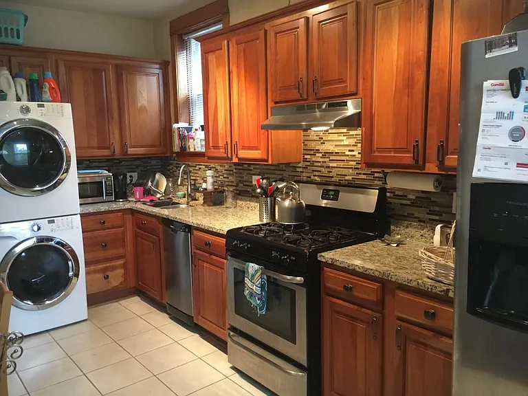 2136 W Haddon Ave #2 — Photo 1