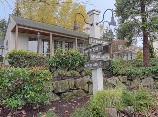 12109 Woodinville Dr #P-102, Bothell, WA 98011