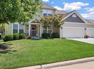 708 Brook Manor Ct, Lake Saint Louis, MO 63367