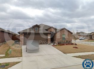 2321 Denmark Ln, Fort Worth, TX 76108
