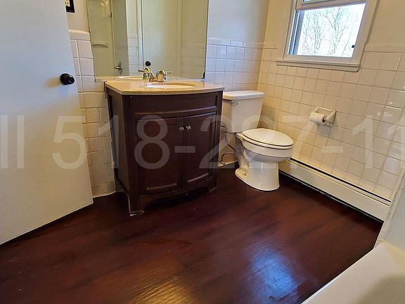 5th image of 11 Elm St Floor 2