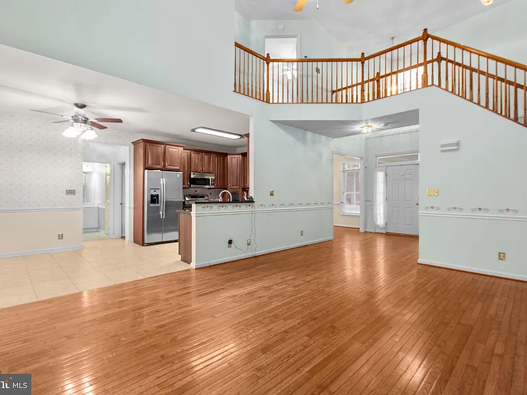 10721 Colbys Ln — Photo 16