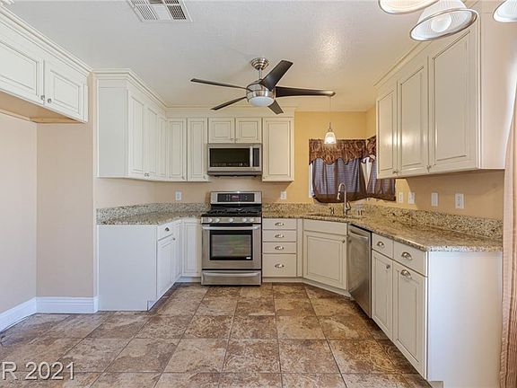 4th image of 3232 W Verde Way
