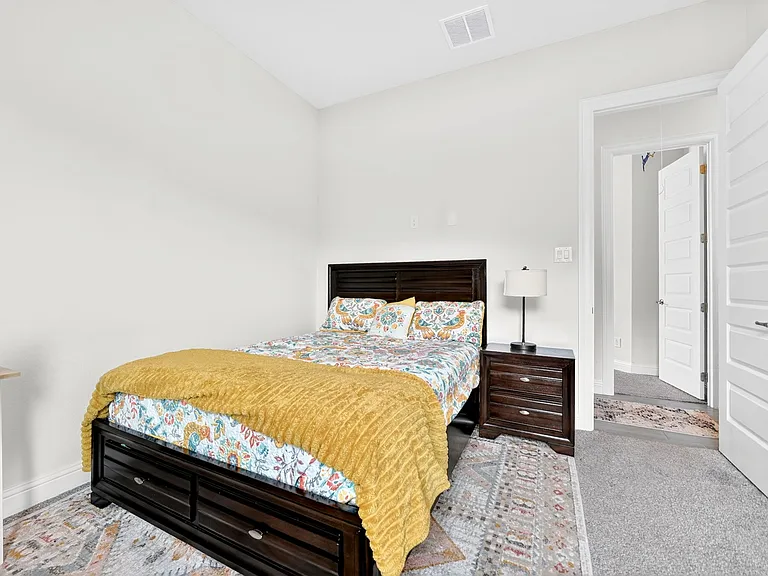 525 Goose Lake Dr — Photo 23