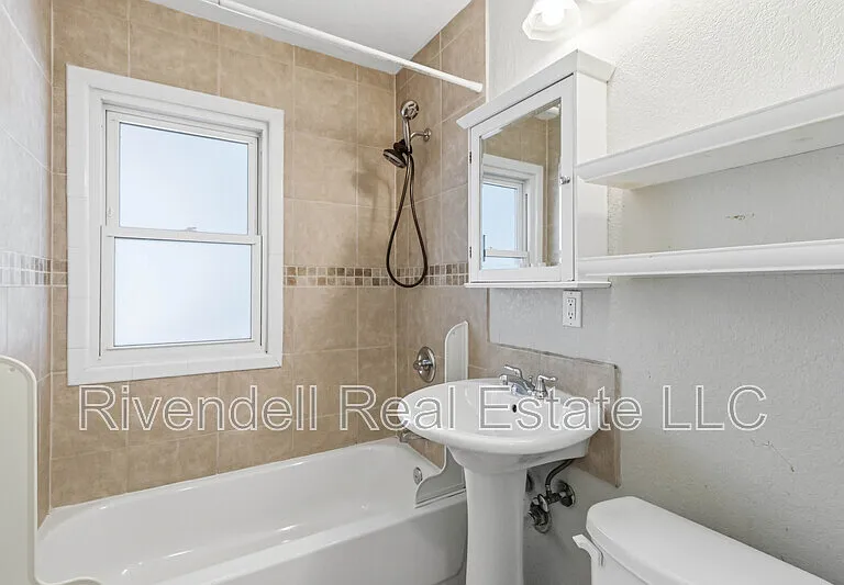 2279 Kendall St — Photo 7
