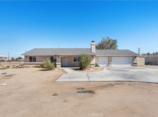 12185 Kiowa Rd, Apple Valley, CA 92308