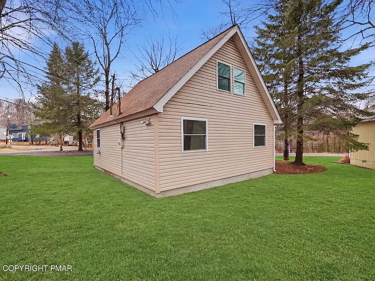 838 Country Place Dr — Photo 5