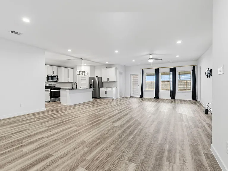 31514 Avebury Lake Ln — Photo 9