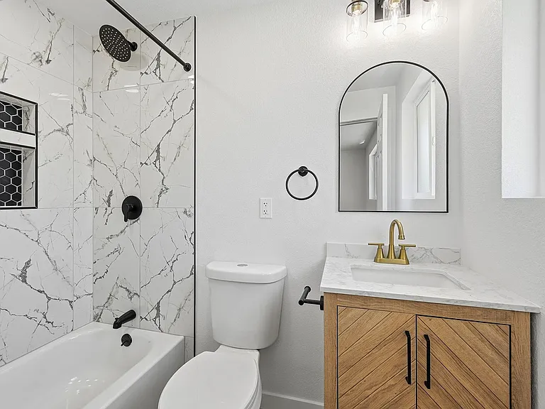 23 University Dr — Photo 19