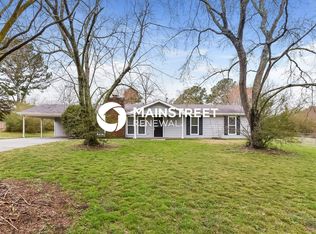 3137 Park Ln, Snellville, GA 30078