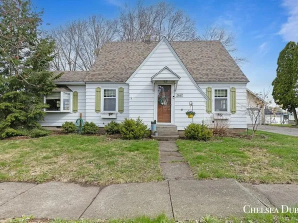 2497 Prescott St SW, Byron Center, MI 49315