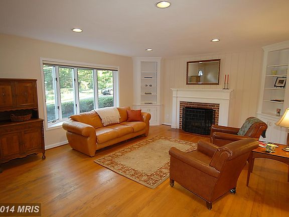 3rd image of 3901 31st St N