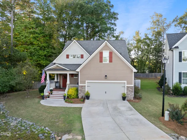 325 Paddy Ln, Youngsville, NC 27596