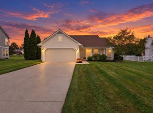 2730 Silver Spring Dr, Ann Arbor, MI 48103