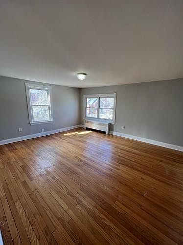 1st image of 229 Trenchard St #2