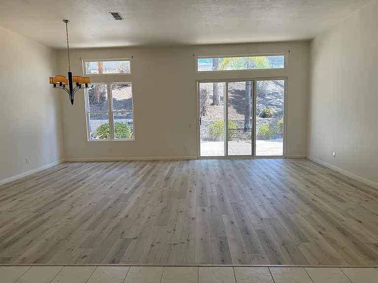 557 Plaza Del Cid — Photo 13