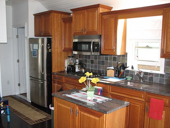 Granite kitchen with stainless applianaces