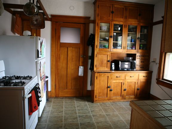 4th image of 2930 N Newhall Street # Fl 2nd