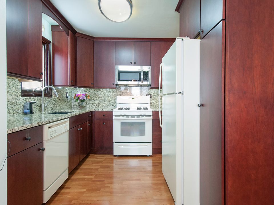 1st image of 20614 S Driftwood Dr