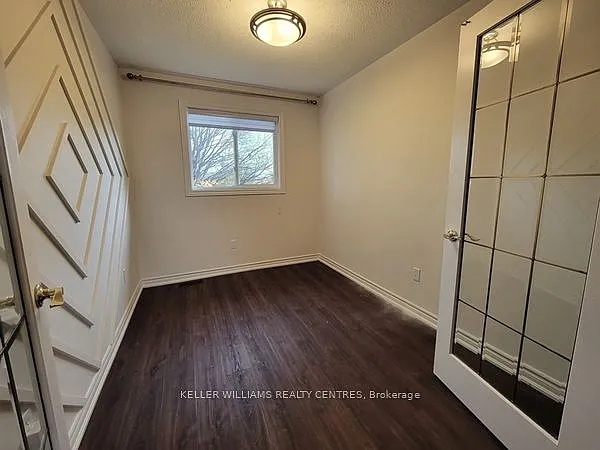 19 Northview Cres — Photo 29