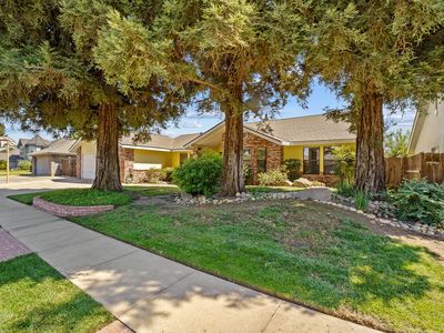 1365 E Coelho Avenue, Tulare, CA, 93274