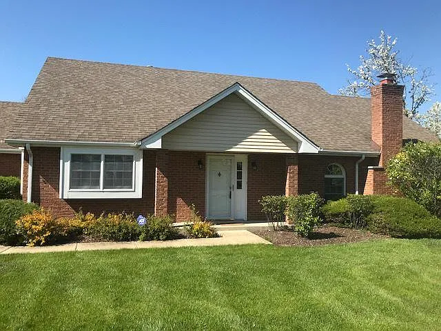 8581 Sandalwood Dr photo 1