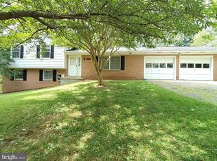 15720 Pamela Dr, Silver Spring, MD 20905