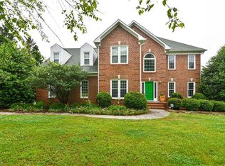6104 Trotter Ridge Rd, Summerfield, NC 27358