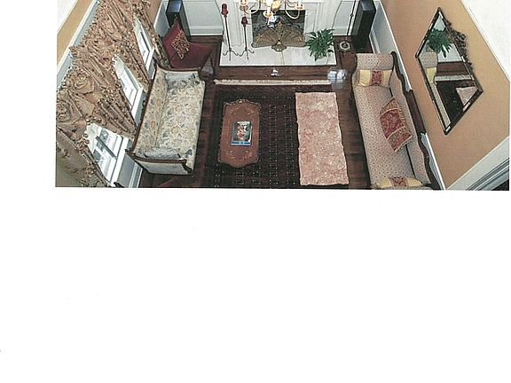 3rd image of 66 Mayfair Ave