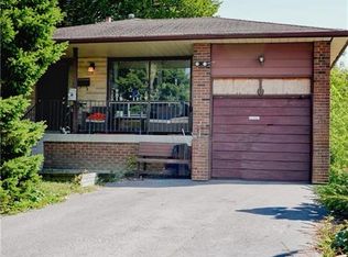 834 6th St, Mississauga, ON L5E1N4