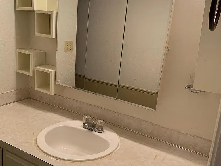 another view of the bathroom in second floor