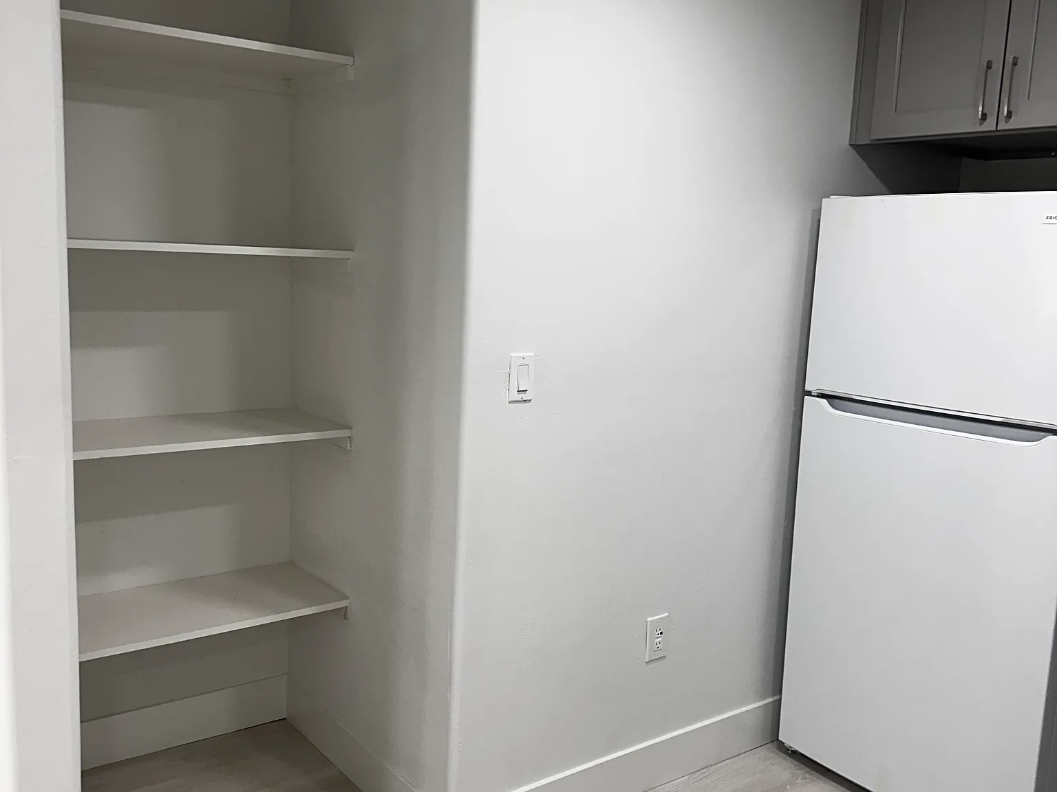 3033 Northrop Ave — Photo 3